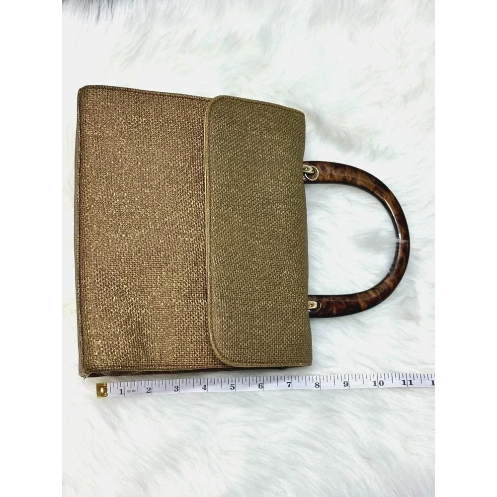 Structured Top Handle Purse Tortoise Acrylic Handle Neutral Woven Handbag‎